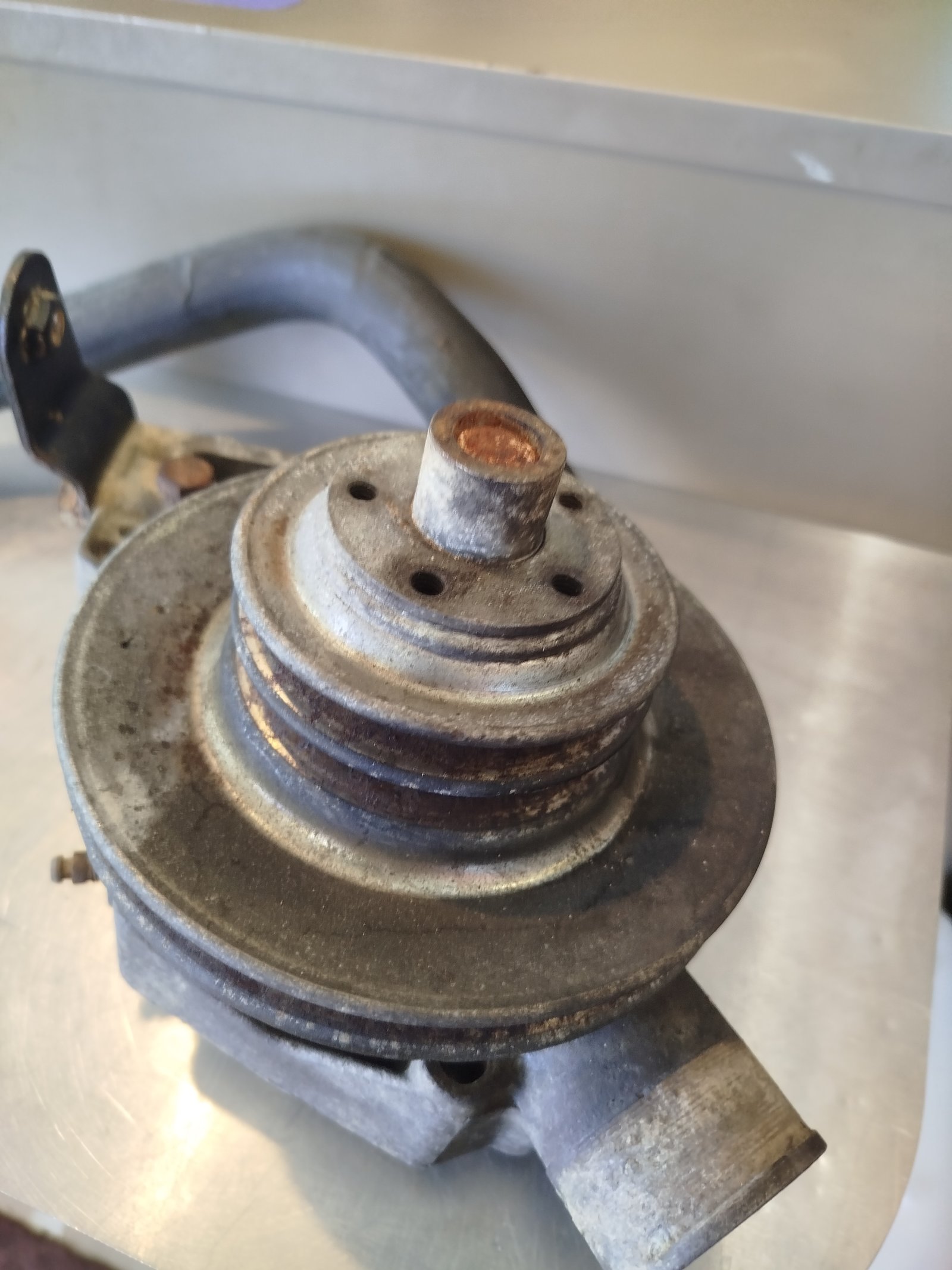 Pompe à eau avec durite d'eau