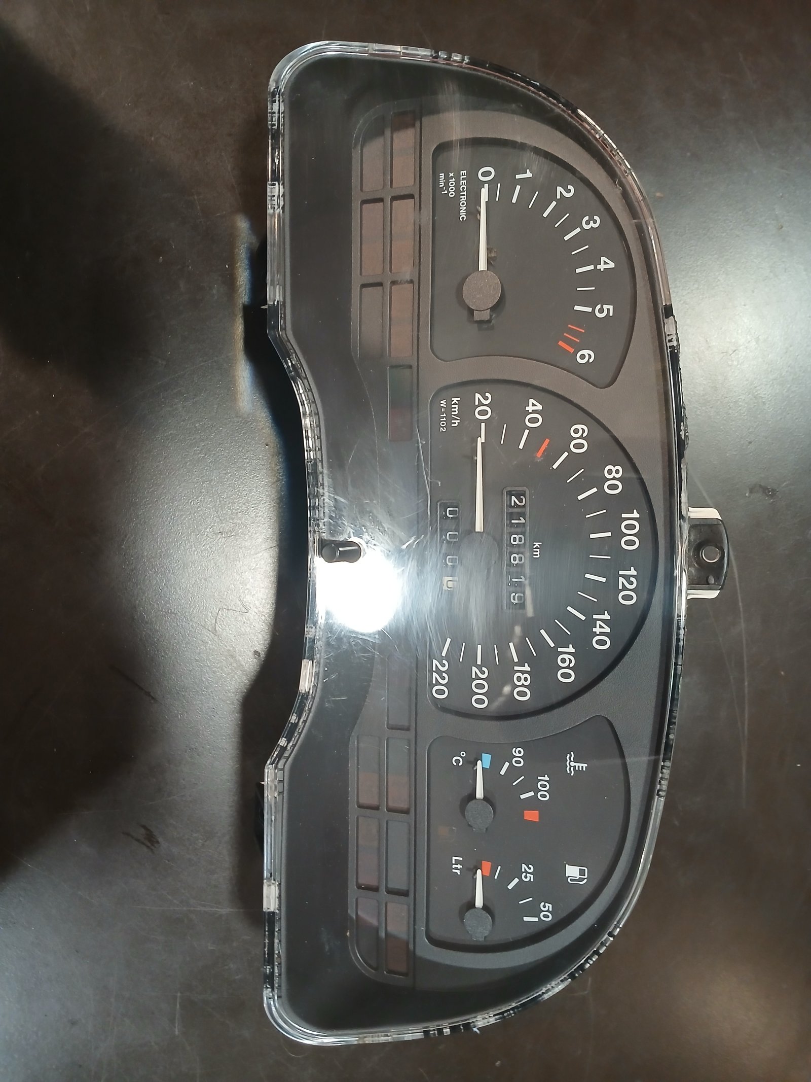 COMPTEUR DE ASTRA 1996