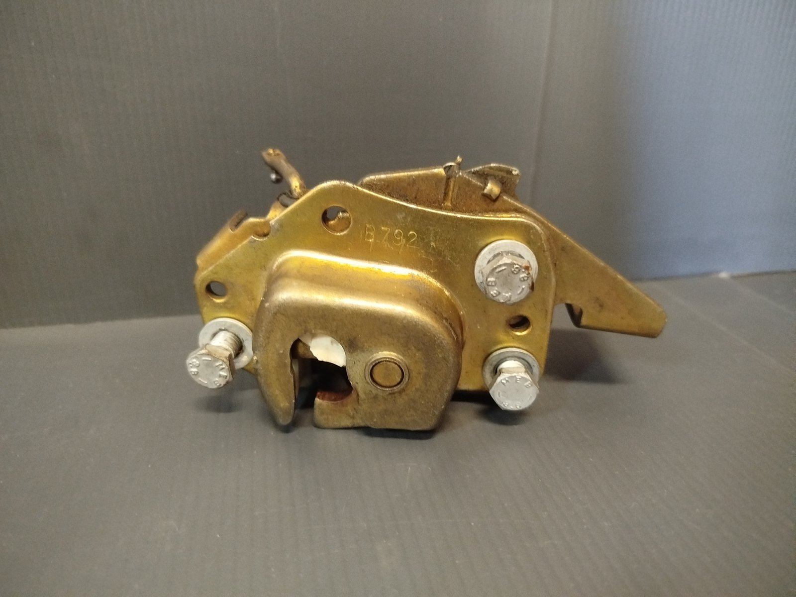 Serrure De Porte Avant Gauche B792